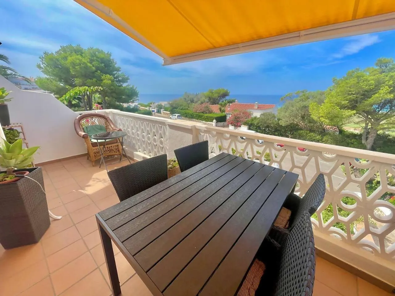 Suite With Views Of Son Bou Beach